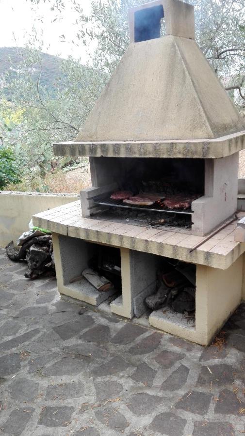 Villa Dettori San Teodoro  Bagian luar foto