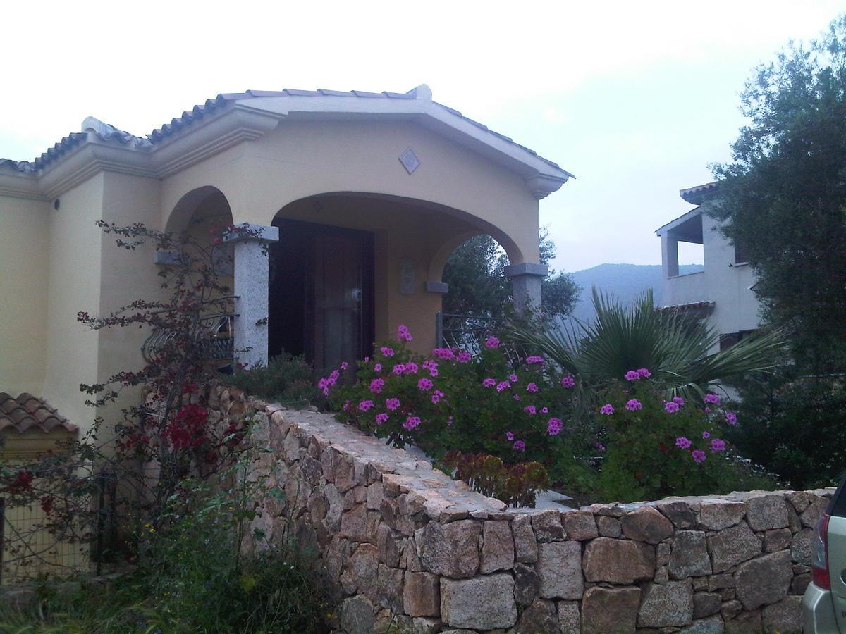Villa Dettori San Teodoro  Bagian luar foto