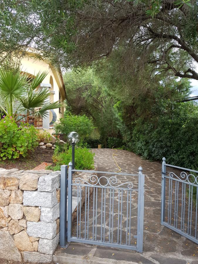 Villa Dettori San Teodoro  Bagian luar foto